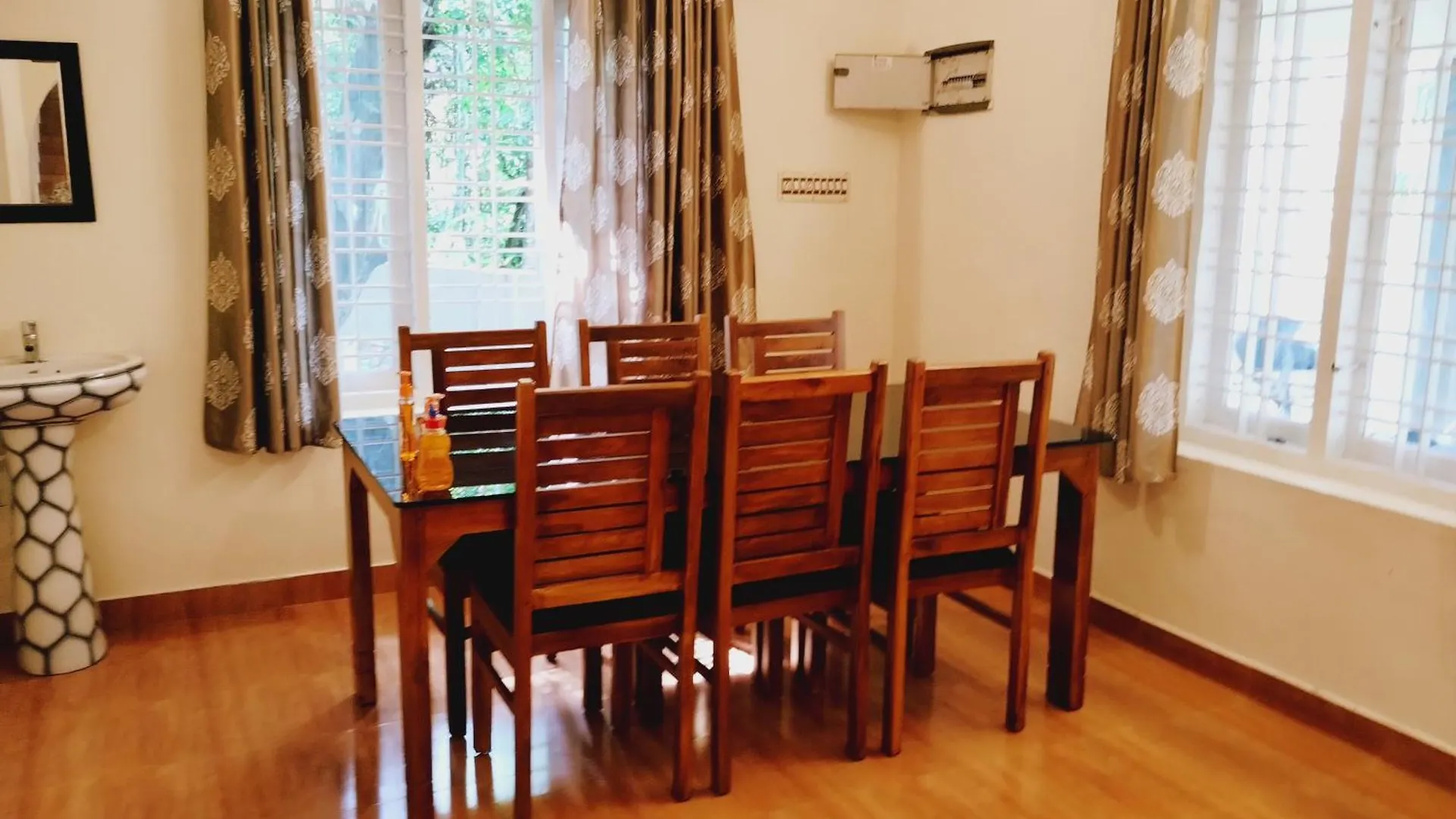 Joedale Hoilady Home Pullappalli 0*,  India