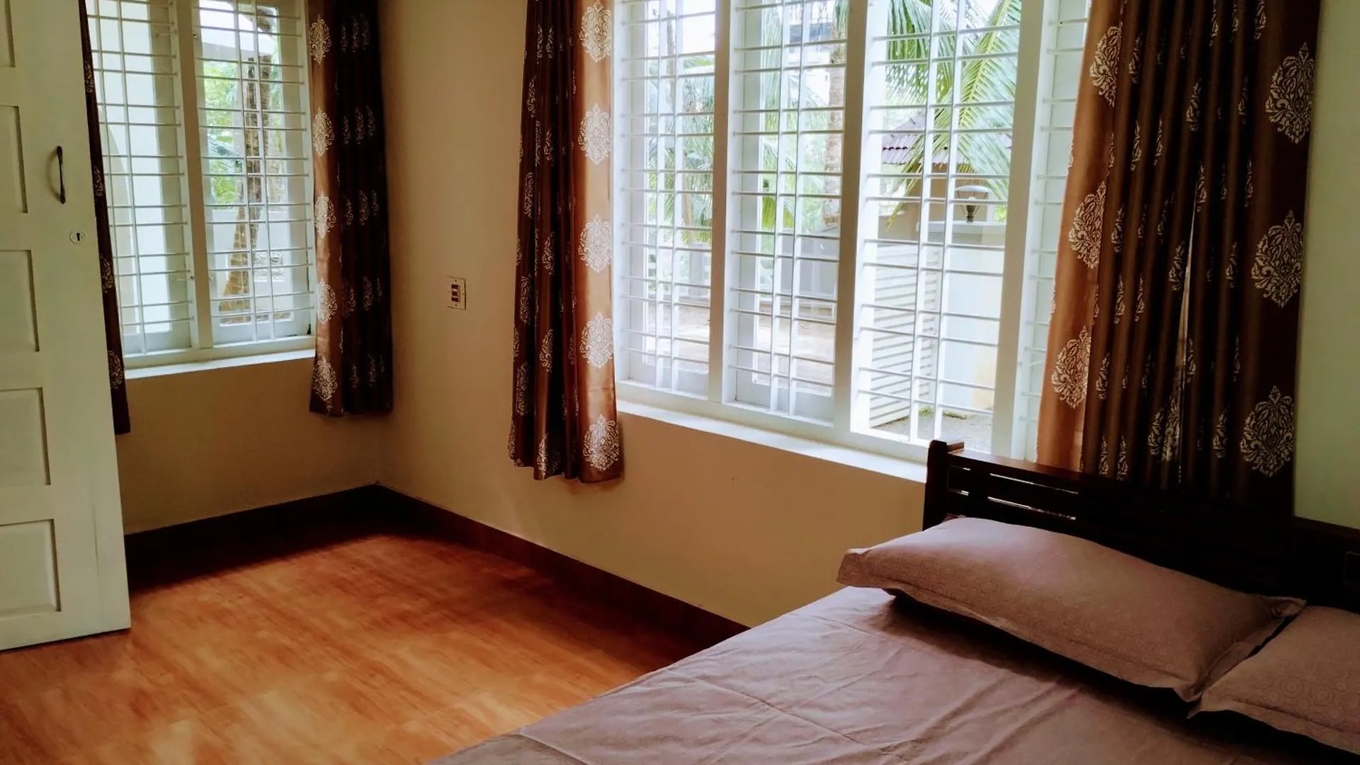 Joedale Hoilady Home Pullappalli
